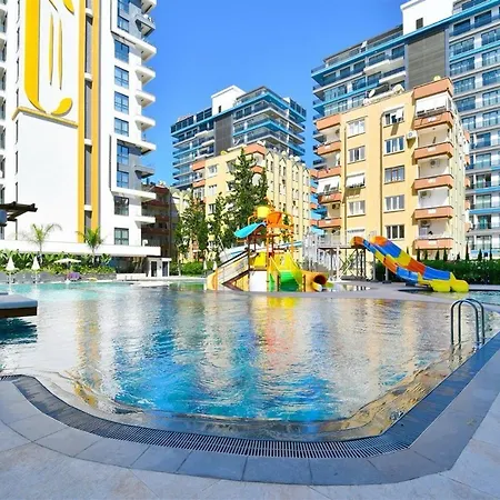 Cebeci Towers 1 Pluse 1 Mahmutlar